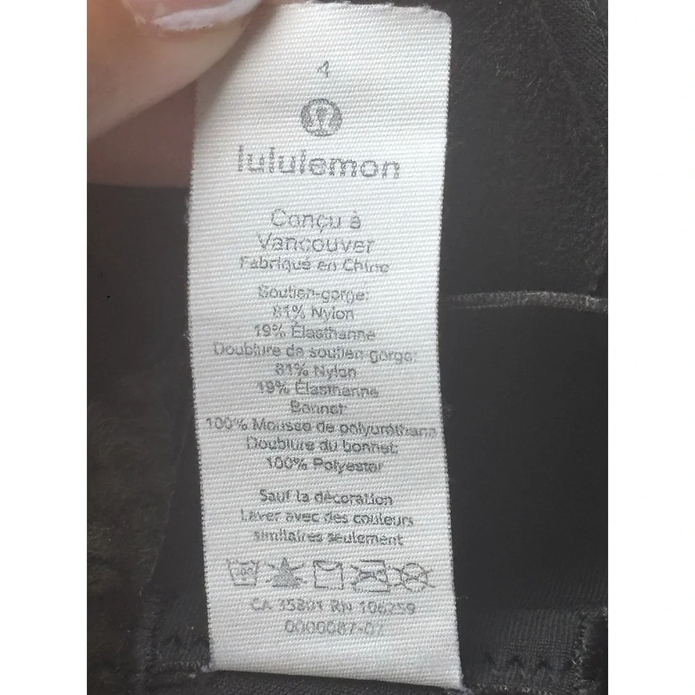 Lululemon Light Strides Bra Black Ultralu Bonded Size 4
